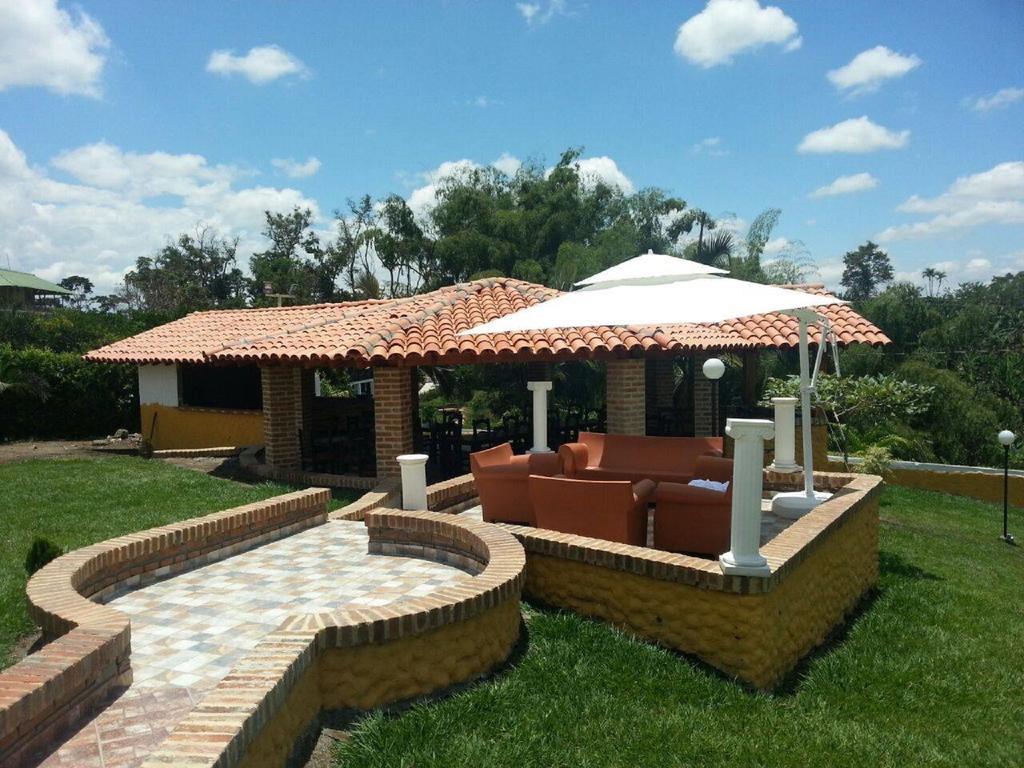 Finca Hotel La Quinta De Torrione Quimbaya Exteriér fotografie